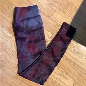 Tie dye spiritual gangster leggings!